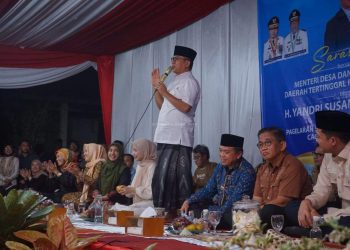 Sarasehan Menteri Pedesaan dan Pembangunan Desa Tertinggal dengan Warga di Desa Danau Lamo Maro Sebo