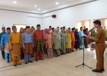 Penjabat Bupati Raden Najmi Kukuhkan Penugasan Kepala Sekolah Tingkat SD dan SMP di Lingkup Pemerintah Kabupaten Muarojambi