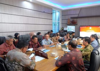 Sekda Muaro Jambi Hadiri Acara Sosialisasi Diskon 50% Pelanggan Listrik Rumah Tangga Daya 2. 200 VA atau Lebih Rendah