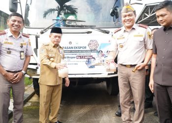 Lepas Komoditas Pertanian Senilai Rp7,2 Milyar, Gubernur Al Haris Dorong Peningkatan Kinerja Ekspor Pertanian Jambi