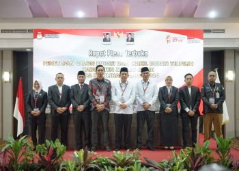 Sekda Kabupaten Muaro Jambi Budhi Hartono Hadiri Gelar Rapat Pleno Terbuka Penetapan Calon Bupati dan Wakil Bupati Muaro Jambi