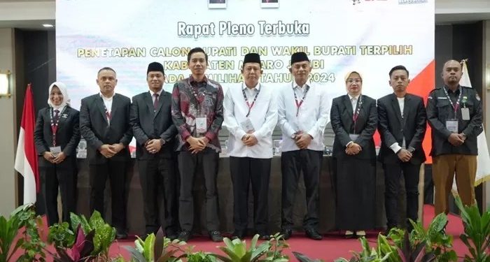 Sah !!! BBS-Jun Mahir Ditetapkan KPU Muaro Jambi sebagai Bupati-Wakil Bupati Muaro Jambi Terpilih