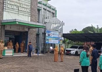 Pimpin Upacara ASN, Wakil Ketua DPRD Kota Jambi Tekankan Disiplin sebagai Kunci Pelayanan Publik