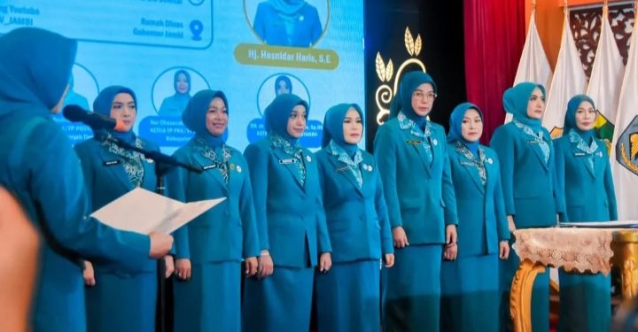 Pengukuham Ketua TP PKK Kabupaten Sarolangun HK.Risha Fitria Hurmin 2025