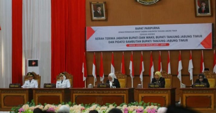 DPRD Tanjung Jabung Timur Gelar Paripurna Istimewa Sertijab Bupati dan Wakil Bupati