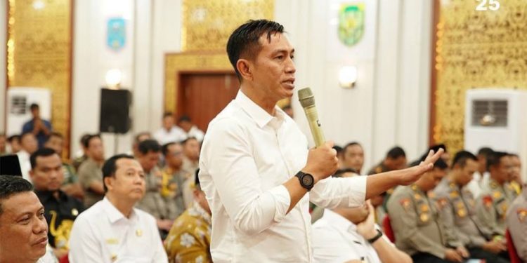 Bupati Batang Hari Menghadiri Rapat Lintas Sektoral