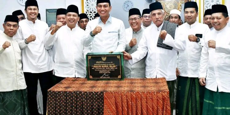 Bupati Fadhil Arief Resmikan Masjid Nurul Islam Kelurahan Terusan Kecamatan Maro Sebo Ilir