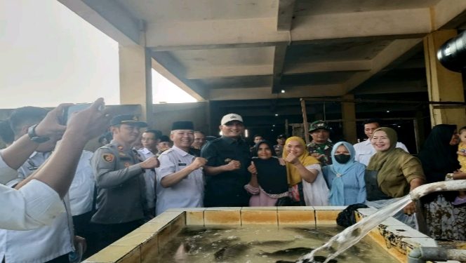 Bupati Kabupaten Sarolangun H.Hurmin Sidak Pasar Singkut