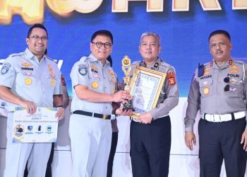 Jasa Raharja dan Korlantas Polri Serahkan IRSMS Award kepada Polda dan Polres yang Sigap Melaporkan Kecelakaan