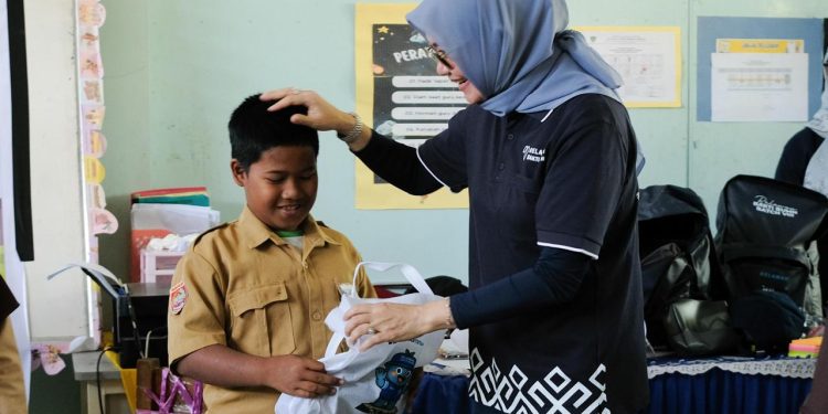 Jasa Raharja Dukung Relawan Bakti BUMN Batch VIII untuk Tingkatkan Kesejahteraan Warga Desa Salenrang, Maros