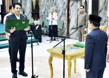 Bupati Batang Hari Lantik Mula P Rambe sebagai Penjabat Sekda untuk ke-3 Kalinya