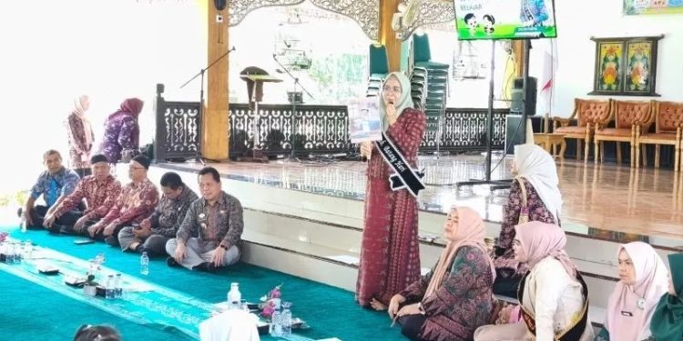 Bunda PAUD Batanghari Sebut Membacakan Dongeng Mengajarkan Anak Pintar Berimajinasi