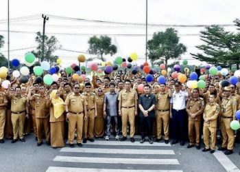 Ketua DPRD Batang Hari Ucapkan Selamat kepada Ribuan PPPK yang Baru Dilantik