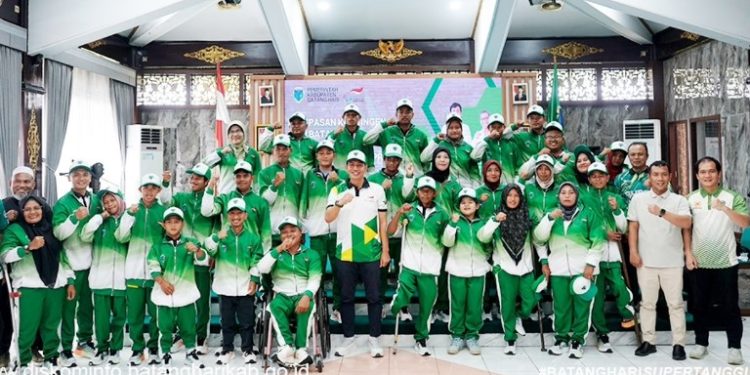 Bupati Fadhil Arief Lepas Kontingen NPCI Batang Hari Ikut Peparprov Jambi 2025: Prestasi Menjadi Penyemangat