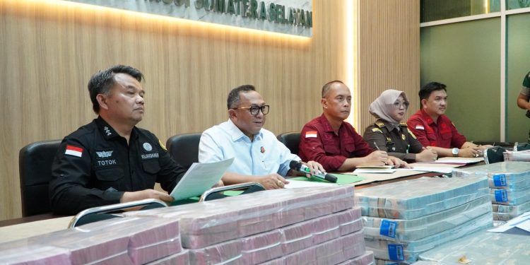 Kejati Sumsel Sita Uang Rp616 Milyar Terkait Kasus Korupsi Pemberian Kredit PT. BSS dan PT. SAL