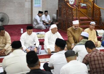 Pemkab Sarolangun Adakan Peringatan Isra’ Mi’raj dan Shubuh Akbar Bersama Syekh Ahmed Al-Sharif