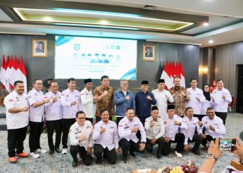 Di Pelantikan APDESI, Sekjen Kemendagri Kembali Ingatkan Pentingnya Bekerja untuk Masyarakat 