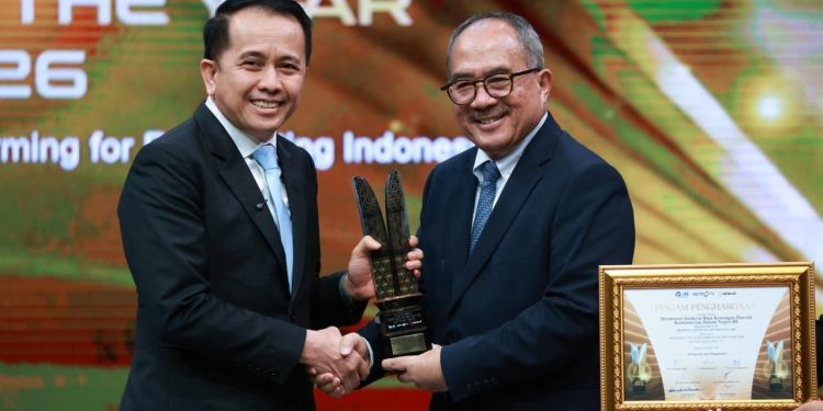 Dirjen Keuangan Daerah Kemendagri A. Fatoni, Raih Penghargaan Excellence in Regional Financial Governance 2026 