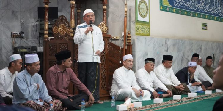 Awali Safari Ramadhan di Pijoan, Gubernur Al Haris: Tingkatkan Silaturahmi dan Perkuat Keimanan