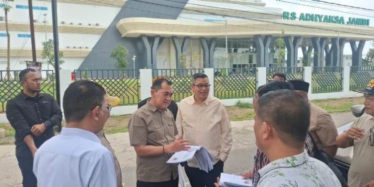 Ketua DPRD Kota Jambi: Lampu Jalan Arab Melayu Menuju RS Adhyaksa Dipasang Mulai Senin
