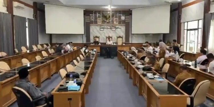 DPRD Muarojambi Panggil SPPG Ruqyah Amanah Membahas Keracunan Masal