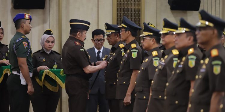 Jaksa Agung Lantik Kepala Kejaksaan Tinggi dan Pejabat Eselon II di Kejaksaan Agung, Ini Nams-Namanya