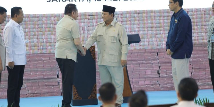 Kejagung Serahkan Uang Total Rp10,2 Triliun dan Penguasaan Kembali Kawasan Hutan Tahap VII oleh Satgas PKH