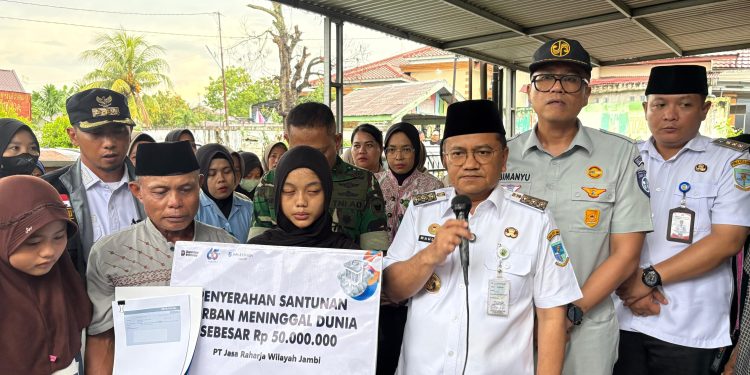 Jasa Raharja Jambi Bergerak Cepat, Santunan Korban Lakalantas Viral Diserahkan di Hari yang Sama Bersama Walikota Jambi