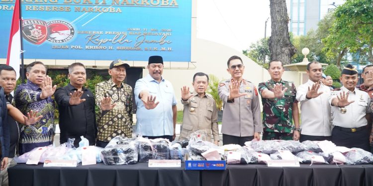 Gubernur Al Haris: Tidak Boleh Ada Ruang untuk Narkoba di Jambi