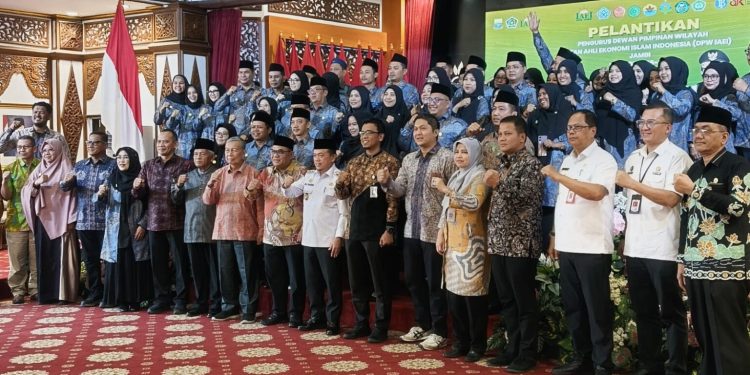 IAEI Jambi 2026–2031 Resmi Dilantik, Al Haris Dorong Penguatan Ekonomi Syariah di Jambi