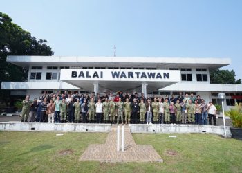 Perkuat Sinergi Informasi, Kapuspen TNI Gelar Dialog Bersama Insan Pers