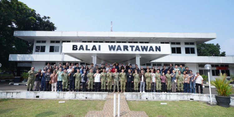 Perkuat Sinergi Informasi, Kapuspen TNI Gelar Dialog Bersama Insan Pers