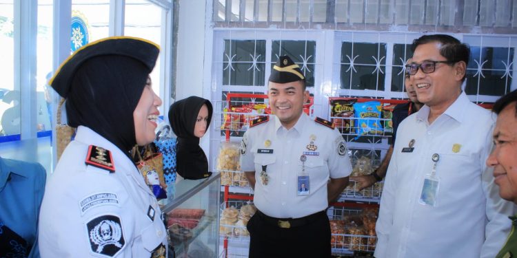 Dapur Indonesia, Pesta Singapura: Membongkar Rantai Nilai yang Timpang