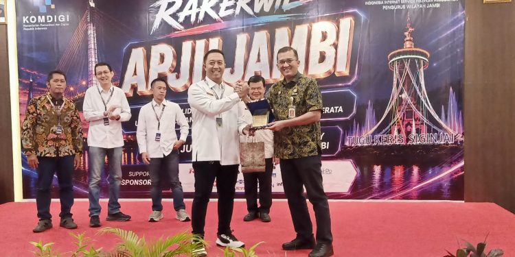 Wakili Gubernur Jambi Buka Rakerwil APJII 2026, Ariansyah Tegaskan Komitmen Hadirkan Internet Terjangkau hingga Desa