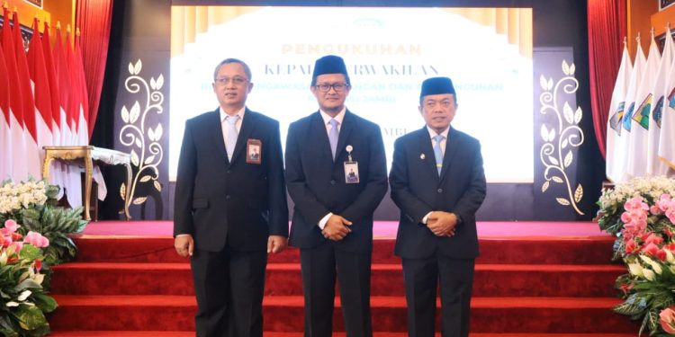 Kukuhkan Pejabat BPKP, Gubernur Al Haris Pertegas Komitmen Bersama Kawal Keuangan Daerah