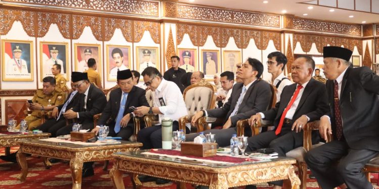 Gubernur Al Haris: Program IJD Bukti Komitmen Membangun Infrastruktur Guna Tingkatkan Konektivitas Antar Wilayah