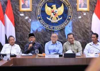 Menteri Desa PDT Yandri Bersama 10 Asosiasi Desa Akan Kawal Terus Program Koperasi Desa Merah Putih