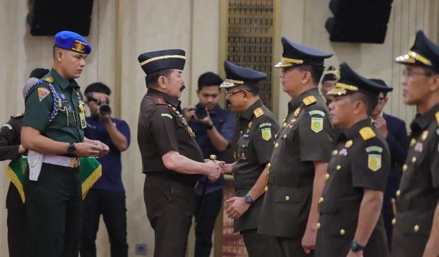 Jaksa Agung Lantik 6 Pejabat Urama, Wakil Jaksa Agung, Jampidsus sampai Staf Ahli