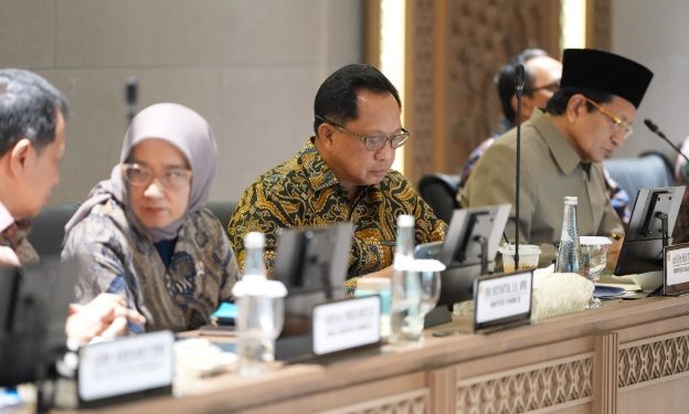 Mendagri Tito : Pemerintah Terus Bahas Penataan PPPK Lintas Profesi,Terutama Guru 