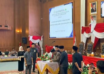 Fraksi DPRD Muaro Jambi Sampaikan Pandangan atas Perubahan APBD 2026