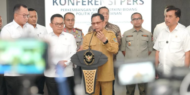 Mendagri : Meski Hadapi Berbagai Tantangan, Penanganan Karhutla Terus Dioptimalkan 
