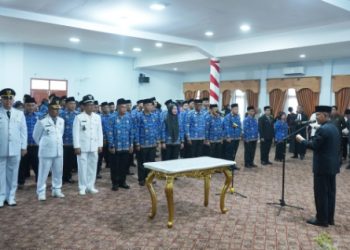 Wabup Merangin A.Khafidh Melantik 17 Kapus, 42 Pejabat dan Dewas PDAM
